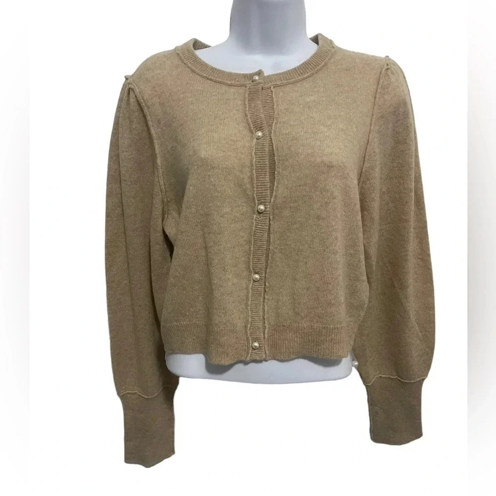 Free People 100% Cashmere - Cream- size large Cropped - cardigan NWOT